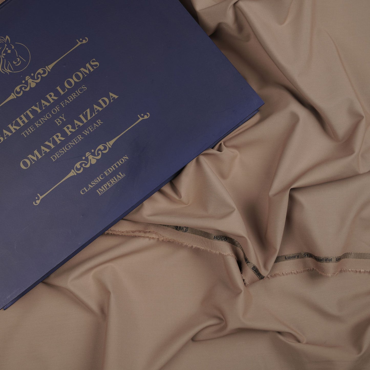 HUGO - EXTRA SOFT WASH & WEAR.