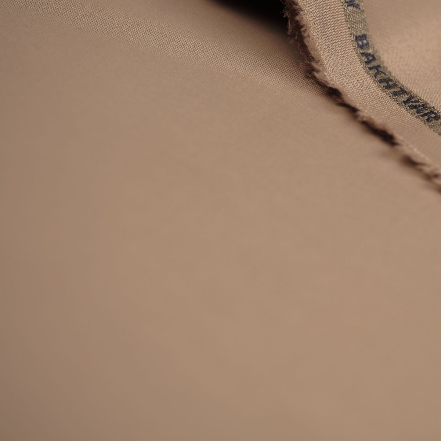 HUGO - EXTRA SOFT WASH & WEAR.